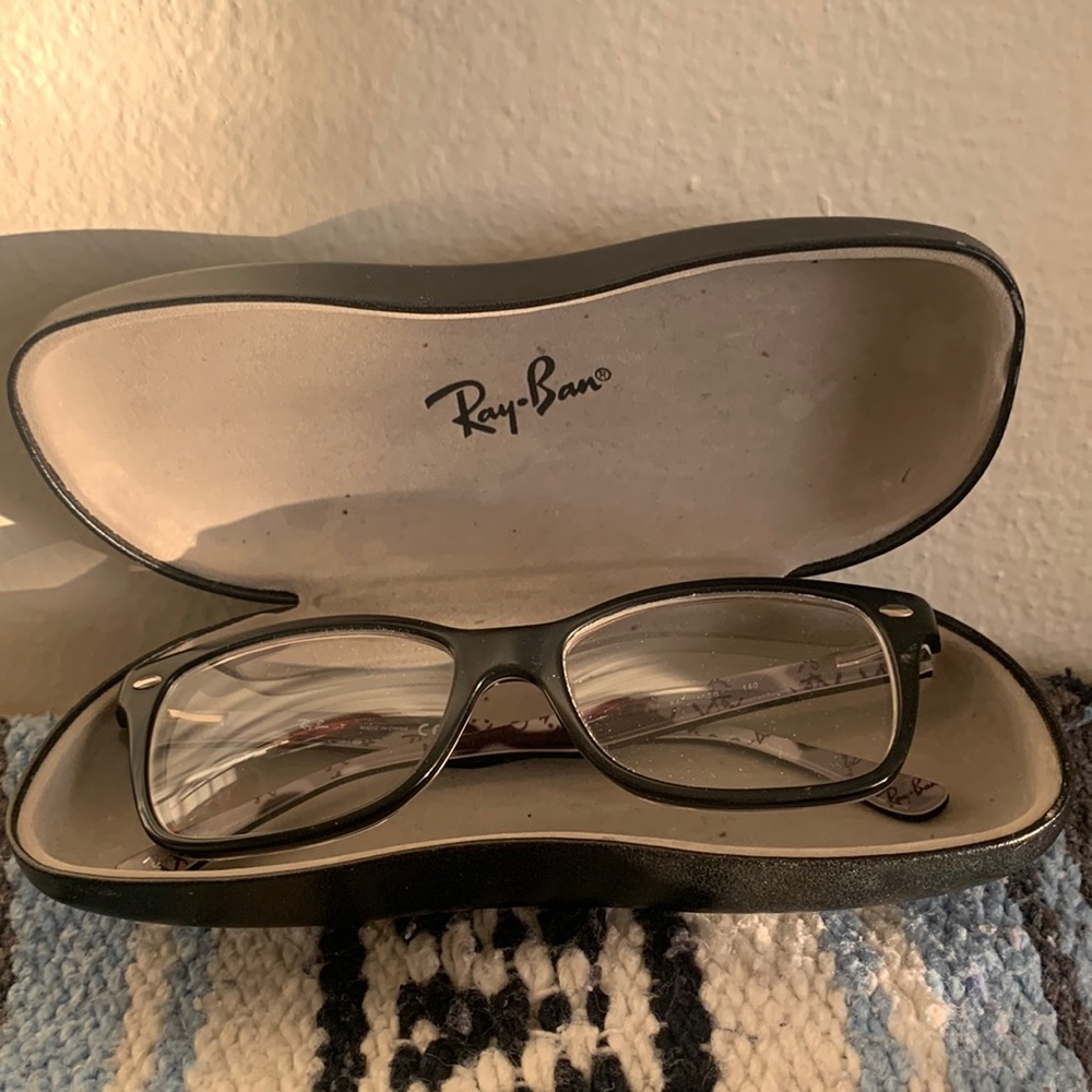 Women’s ray-ban reading glasses